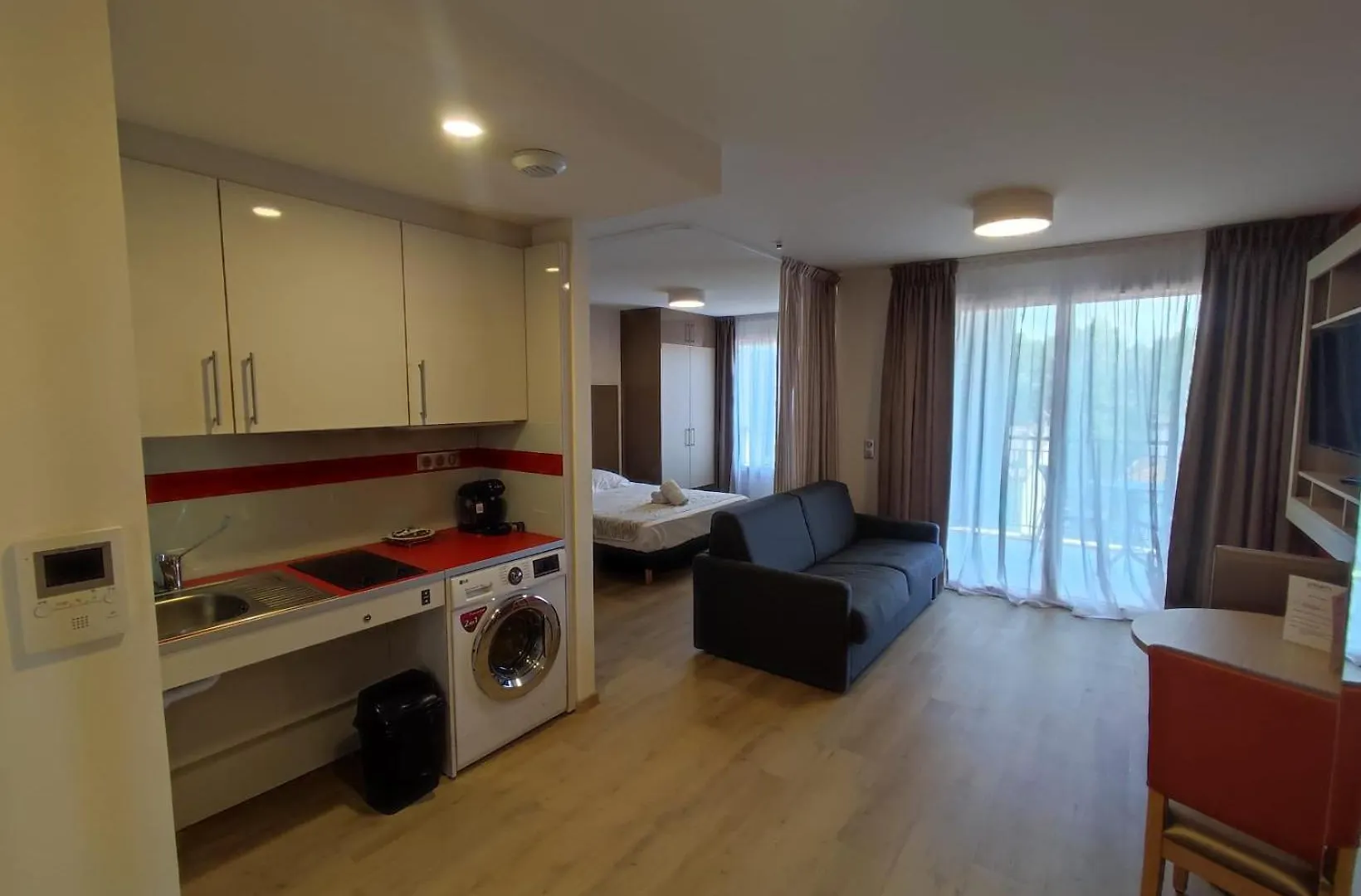 Zenao Frejus Aparthotel